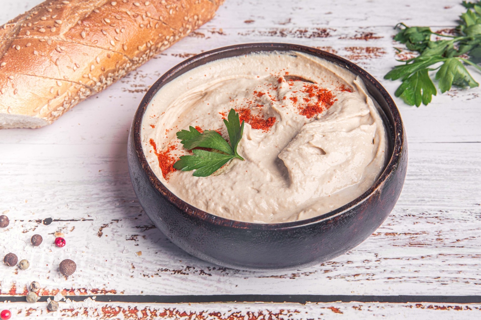 טחינה תוצרת הבית בתוספת באגט